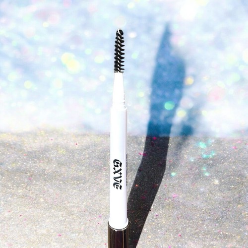 Lápiz de cejas GXVE Most Def Clean definición instantánea escultura 5 marrón cálido profundo - Imagen 6 de 24