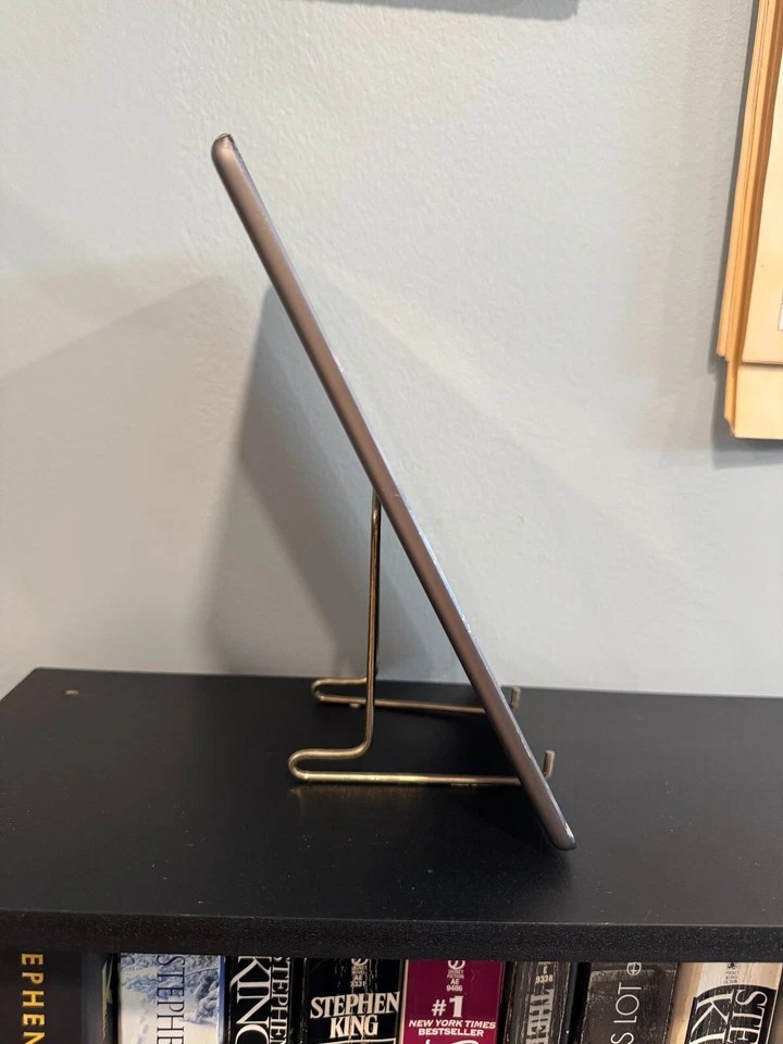 Apple iPad Air (1st Generation) A1474 16 GB, Wi-Fi, 9.7 in - Space Gray - Image 4 of 4