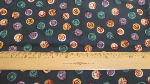 Vintage Buttons on Dark Green Cotton Quilt Fabric Cranston Coton 28x44 - Picture 4 of 4