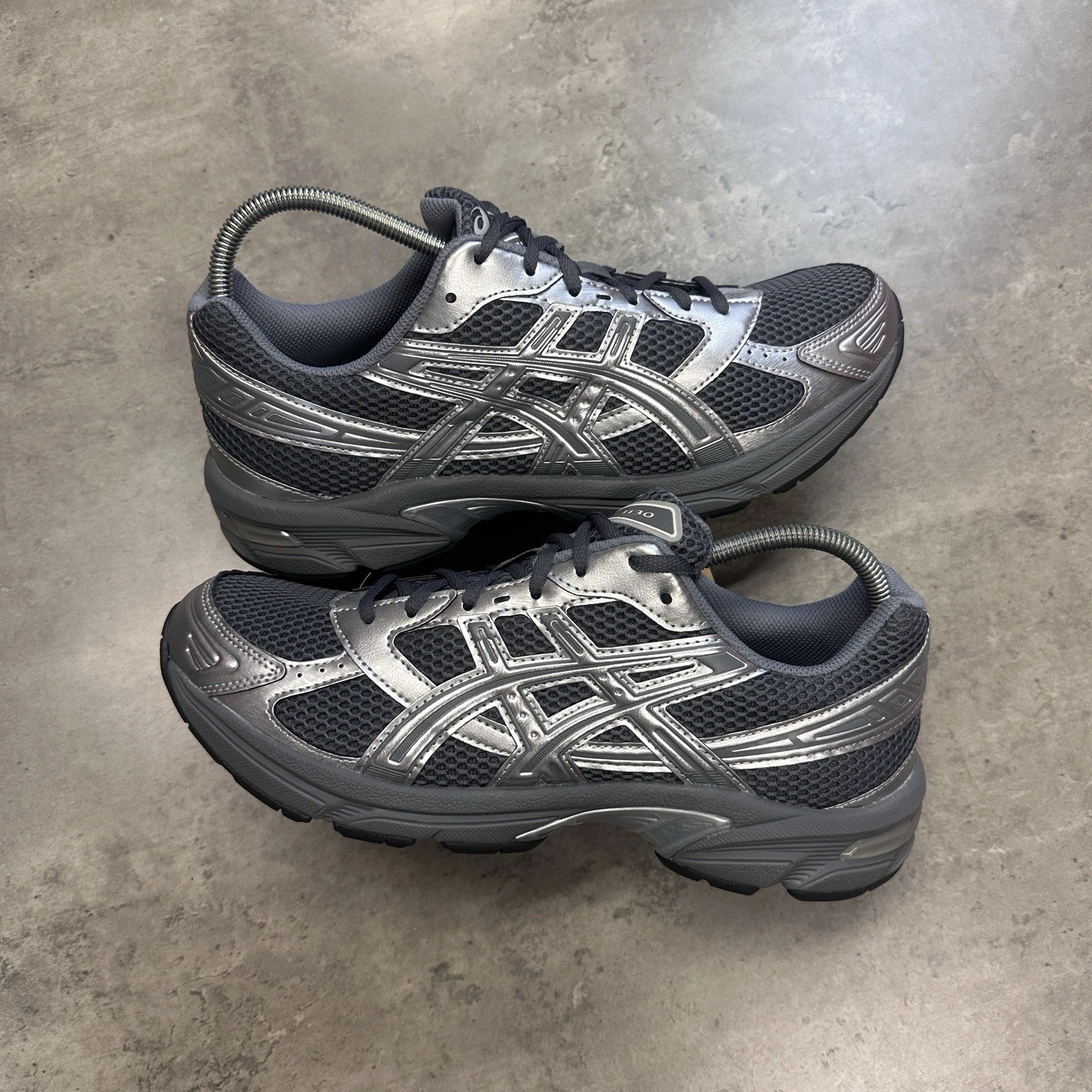 ASICS GEL 1130 ACCIAIO GRIGIO UK 7 Spedizione rapida