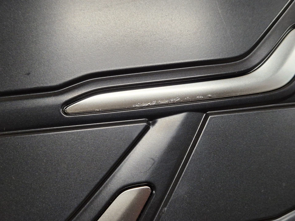 PARAGOLPES DELANTERO NUEVO GENUINO AUDI A3 E-TRON 2024-2025 8Y0853651AF  Foto 4 de 4