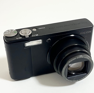 Excellent] Ricoh R8 10.0MP Wide Angle Zoom 7.1x Digital Camera
