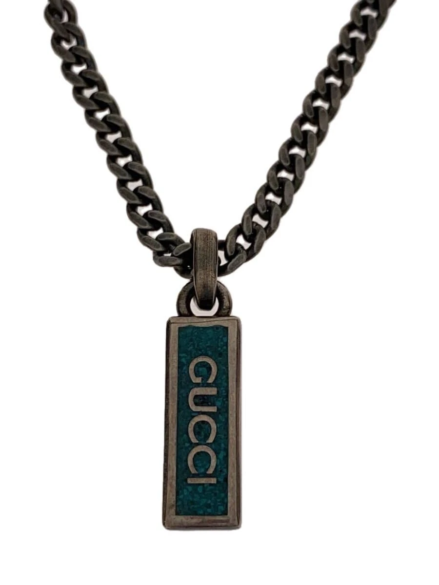 Pendentif plaque logo GUCCI haut argenté disponible homme 678714