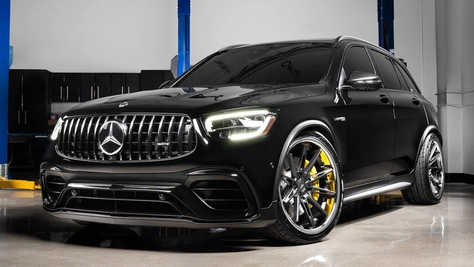 19x8.5"Ferrada Wheels CM2 Matte Graphite with Chrome Lip Rims (A01) Foto 3 de 4