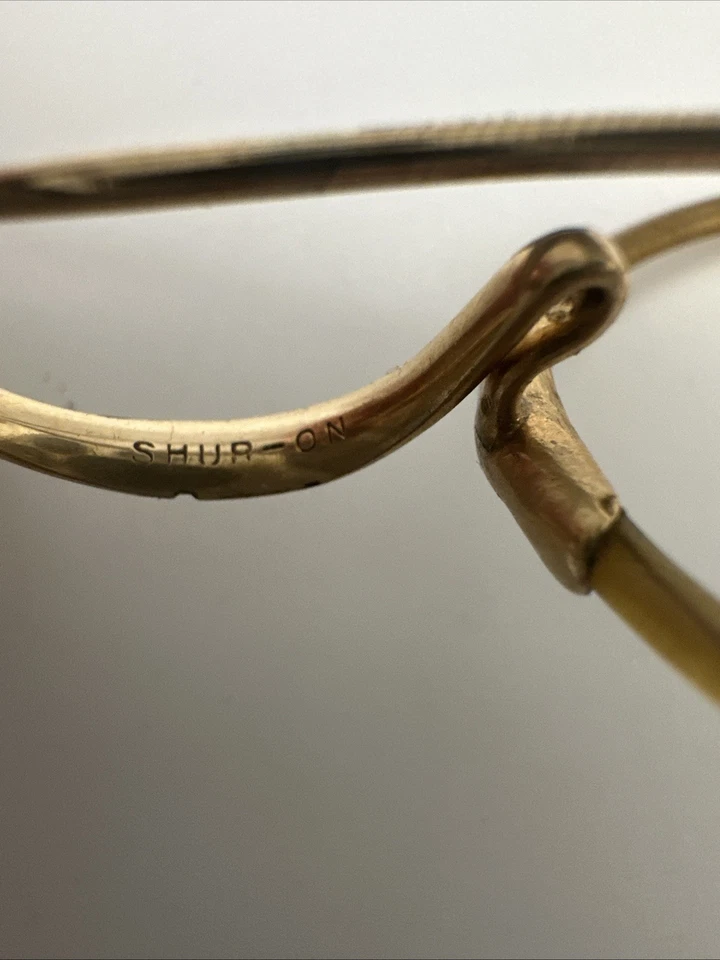 Anteojos antiguos Shuron Torty con borde de celuloide monturas redondas Windsor con estuche Foto 3 de 4
