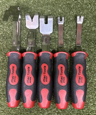 Bundle Of 5 Mac Tools Pry Bars Body Clips Set