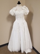 VTG Mori Lee Tulle Ball Gown Wedding Dress Puff Sleeves W/ Train Women's Size 6