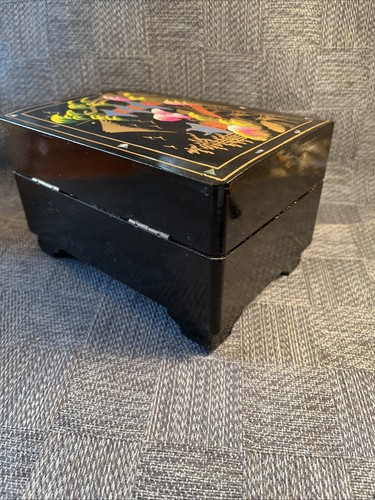 Vintage Japanese Jewelry Music Box Painted Wooden Lacquer Ballerina Working (s) - Picture 4 of 9