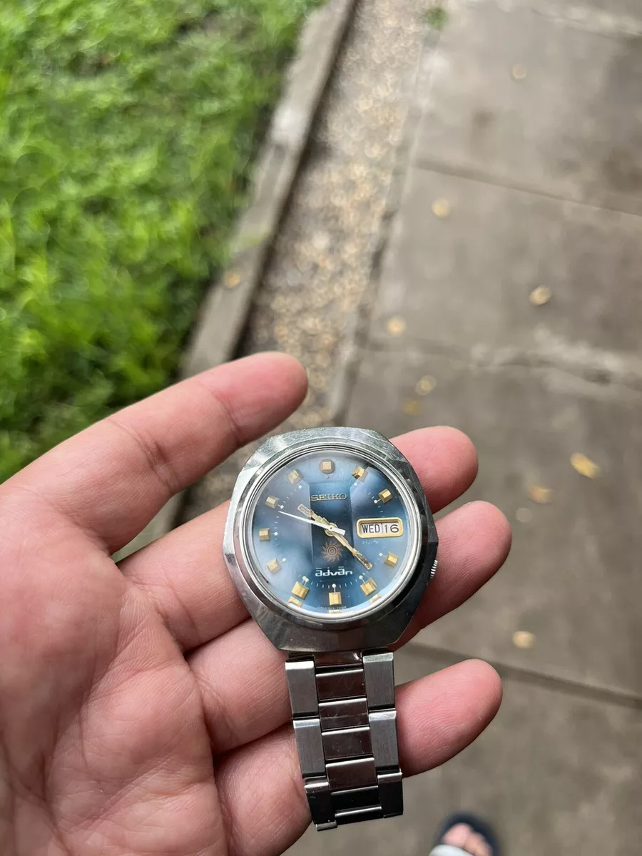 Seiko Vintage Advan 7019-7240 Mens Watch Automatic with original bracelet. Seiko Vintage Advan 7019-7240 Mens Watch Automatic with original bracelet.