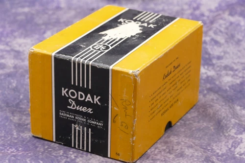 Kodak Brownie Reflex Synchro Model 127 Film Camera In Box