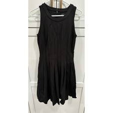 White House Black Market Fit & Flare Dress Sleeveless Pleated Black Size 6