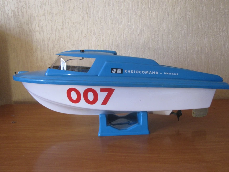 JOUET ANCIEN - JS VEDETTE 007 RADIOCOMMANDÉE RC - LE JOUET MODERNE - Imagen 2 de 4