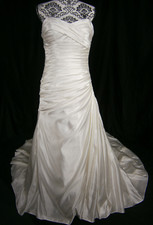 Essense of Australia Wedding Dress Off-White Satin Strapless Ruched Corset NEW