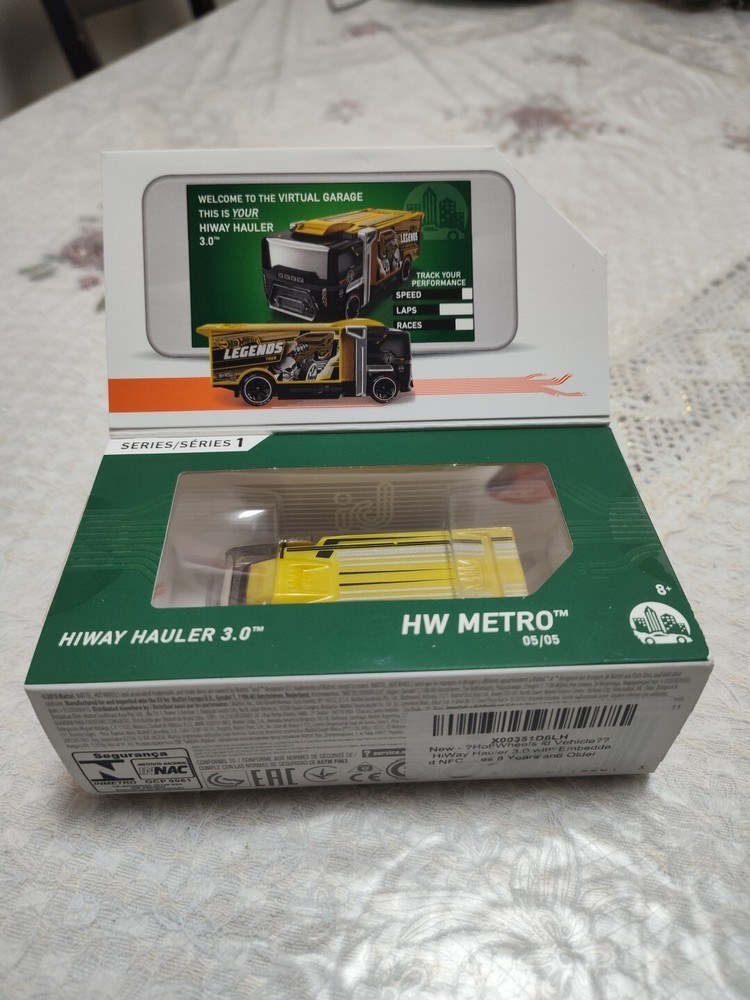 Hot Wheels Id Hiway Hauler 3.0