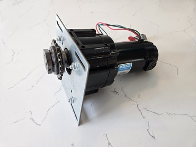 #ad #ad Leeson DC Motor M1125292.00 1 20 HP 268 LB IN torque 90 volts 9 RPM $275.00