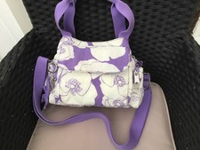KIPLING IF PURPLE & WHITE CROSSBODY BAG WITH SWINGING MONKEY - LOVELY COND.🌈