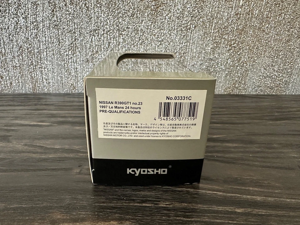 1:43 Kyosho 03331C Nissan R390 GT1 1997 24 Hours of Le Mans Pre-Qualifying - Image 4 of 4