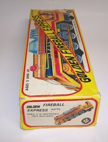 Golden Piston Fireball Express Train 9678 Battery Operated - Picture 3 of 10