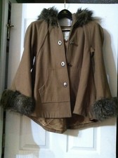 Guess Women's Brown 40%wool 30%polyester 30%rayon Jacket With Hooded Fur Size: M