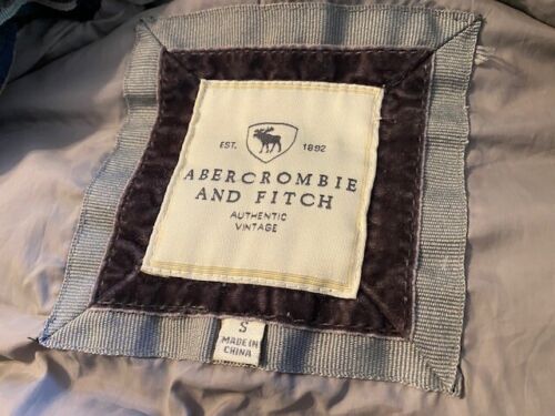 "Chaleco de plumón Abercrombie and Fitch ""Auténtico vintage"" pequeño - MALA CREMALLERA - Imagen 3 de 9