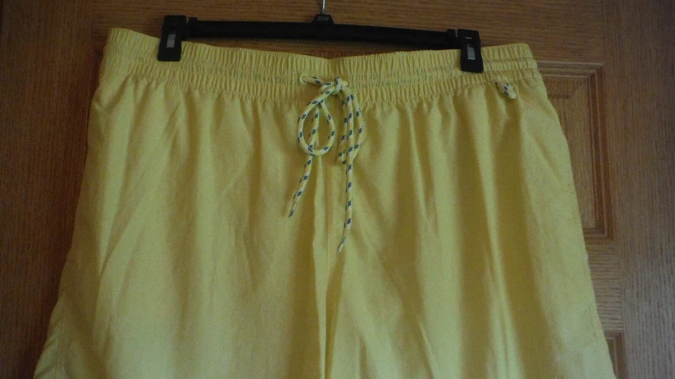 Мужские плавки Merona XL, встроенные трусы, желтые, новые без ценников - Изображение 2 из 4