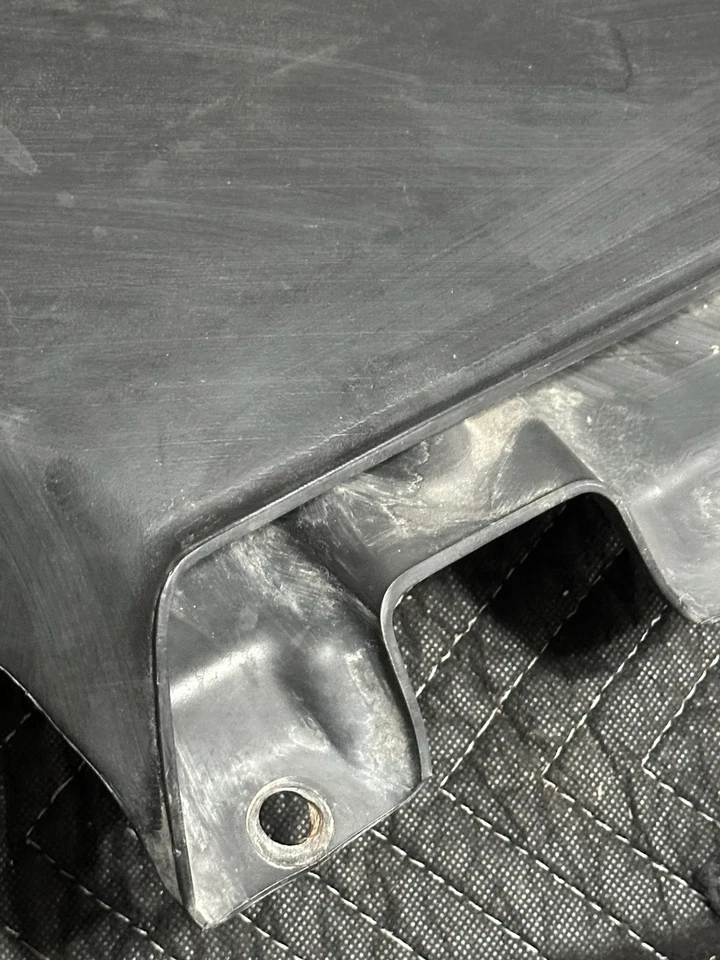 Tubo de admisión de aire Subaru Outback 2001-2004 OEM A12AE06 Foto 2 de 4