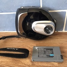 Sony Handycam DCR-DVD7E Camcorder  Battery - Untested - Spares Or Repair - Rare