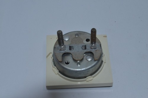 1968-1970 OEM FORD FALCON FUEL GAUGE C8DF-9306 - Picture 4 of 6