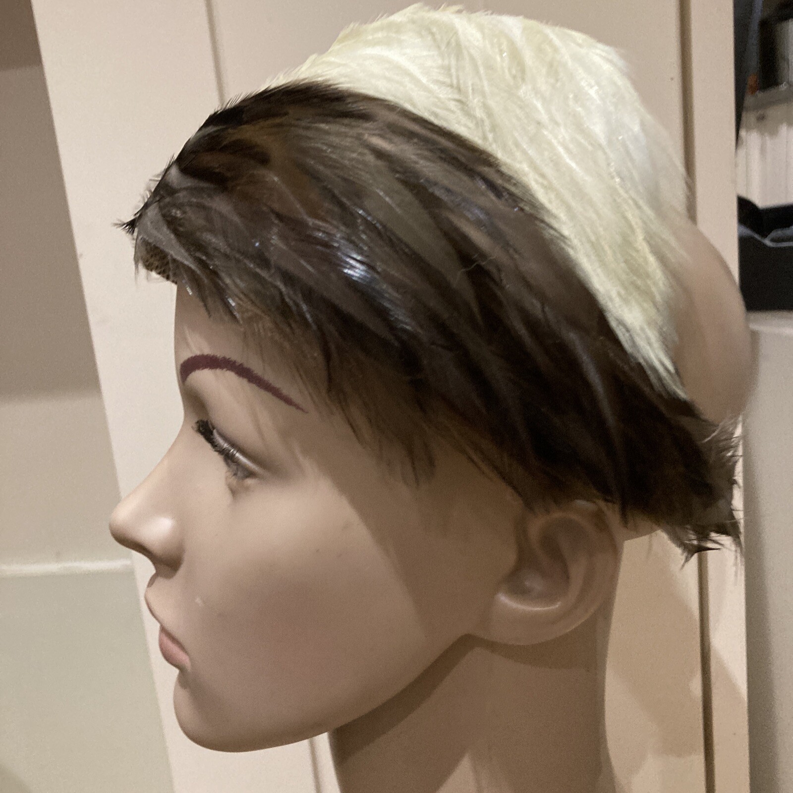 Vintage 1950s Cream/Brown Feather Hat 4