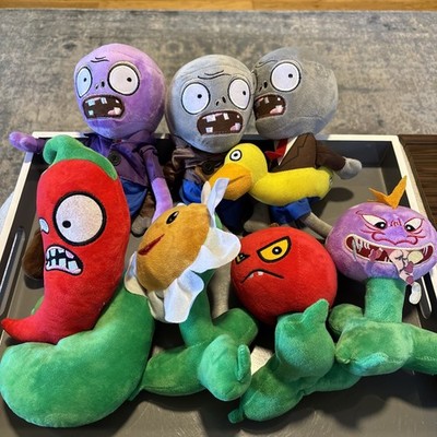 Plants vs Zombies PvZ Plush Lot of 7 - Purple Brown Coat Ducky Chomper Marigold