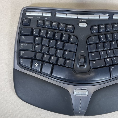 Microsoft Natural Ergonomic USB Keyboard 4000 v1.0 KU-0462 getestet - Bild 2 von 12