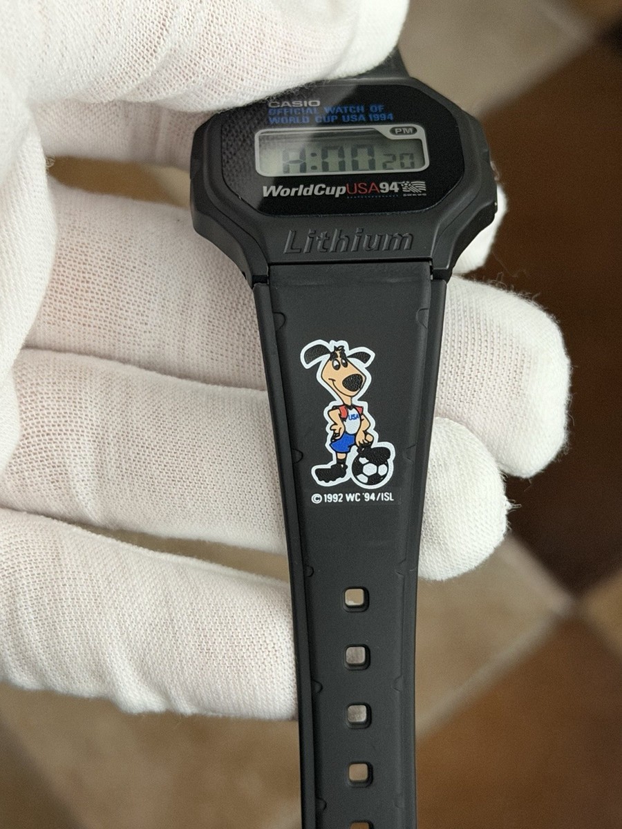 NOS Rare Vintage Casio SWC-01 World Cup USA 1994 Men's Digital