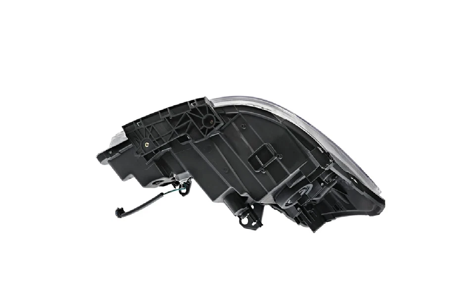 MONTAJE FARO IZQUIERDO NISSAN VERSA SEDÁN 2007-2011 Foto 4 de 4