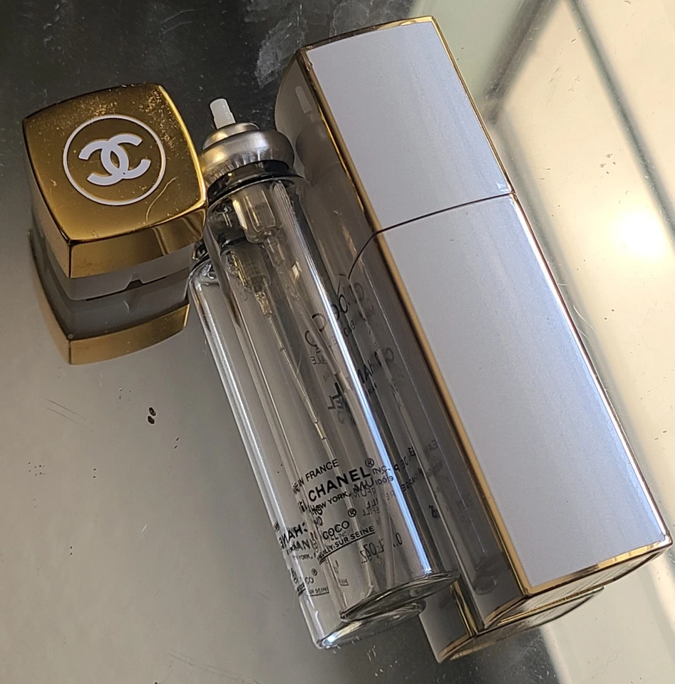 Туристический распылитель Aurhentic Chanel Mademoiselle Twist & Spray - Изображение 4 из 4