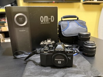 Olympus OM-D E-M10 Mark II Digitalkamera mit OVP, 2 Objektive, 1804 Auslösungen