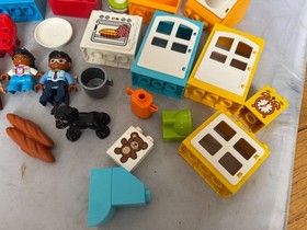 Lego Duplo Family House 10835 Incomplete (box not included) Pieces Parts