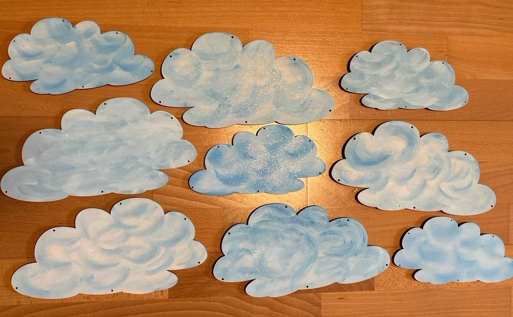handbemalte Wolken aus Sperrholz 5mm zur Dekoration