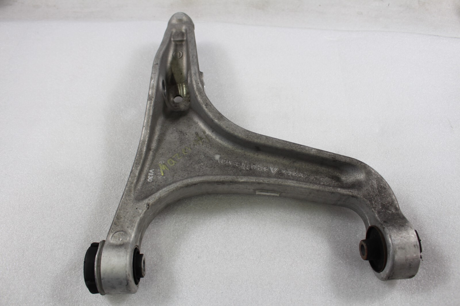 Maserati Ghibli, LH, Left, Front Lower Control Arm, Used, P/N 670107802