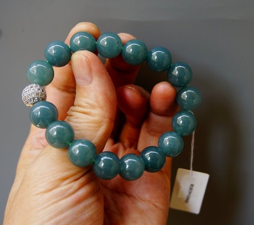 Certified Natural Grade A Jadeite Guatemalan Icy translucent Bead Bracelet 2838 - Picture 2 of 11