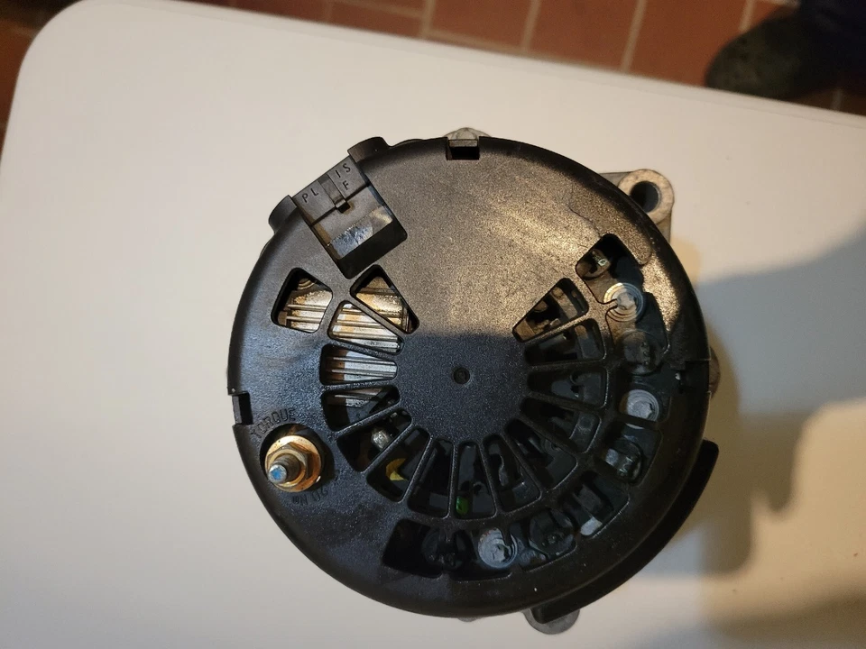 Chevy Silverado 1500 Tahoe 2002 2003 2004 2005, Avalanche 105 amp. Foto 3 de 3