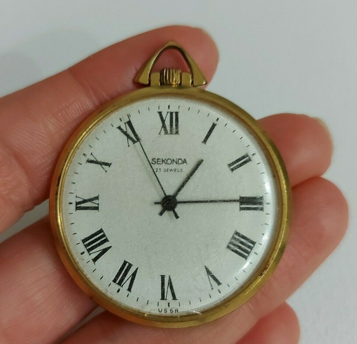 Soviet vintage mechanical pocket watch watch clock is