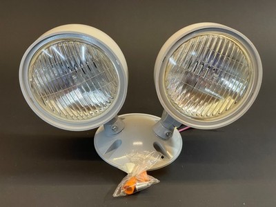 Lithonia Lighting Contractor Select ELA T-6CS-WP-M12 (Weather-Proof Twin Remote)