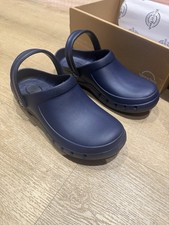 WearerTech Work Shoes | Non-Slip | Navy | Size 4