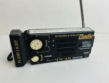 Rechargeable Dynamo  Solar AM/FM Radio with Flashlight and Colored Lenses