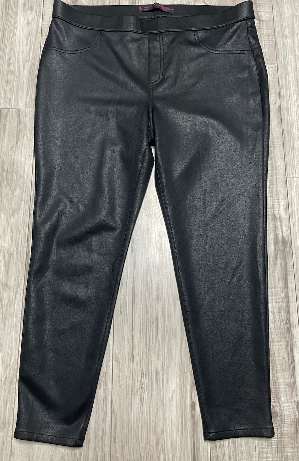 Foto 1 di 5