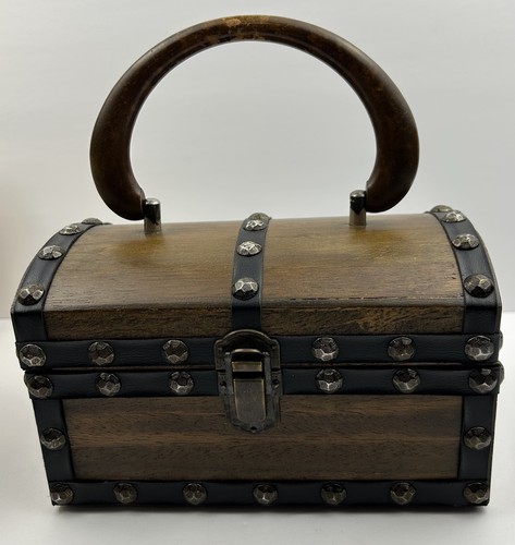 VTG 1968 Royal London Jolly Roger Wood Box Purse Japan W/ Tags Box Stickers LS11