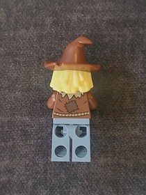 LEGO Batman Scarecrow Minifigure w Helicopter 70913 Fearful Face-off Incomplete