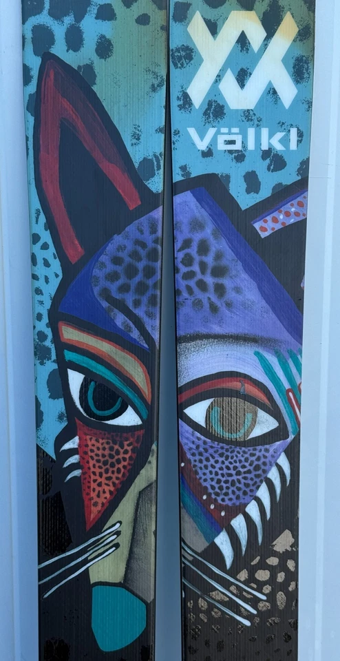 SIN USAR - Esquís Volkl Revolt 104 - 188 cm - Manchas de humo - LEER Foto 2 de 4