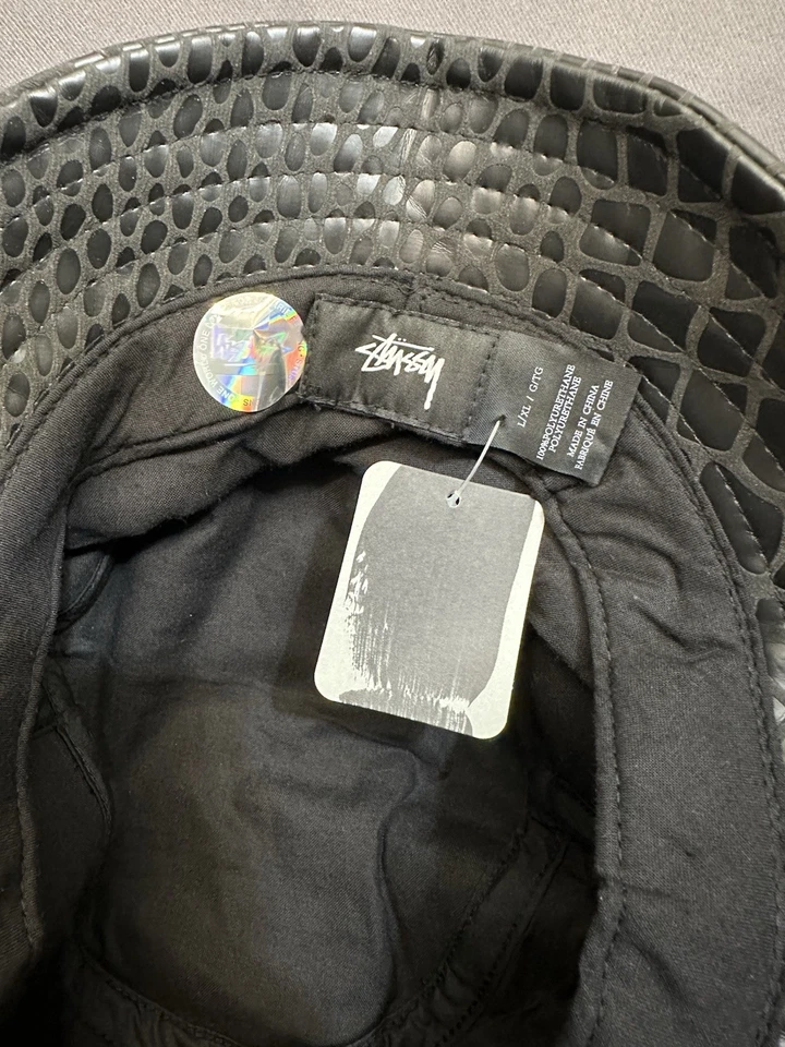 Sombrero de cubo Stussy para hombre efecto cocodrilo negro imitación cuero grande/X-grande 49 Foto 4 de 4