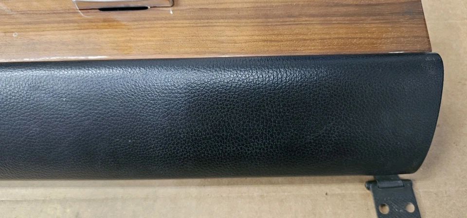 Puerta guantera mercedes-benz w116 / pestillo / azul oscuro 300SD 450SE 450SEL Foto 2 de 4